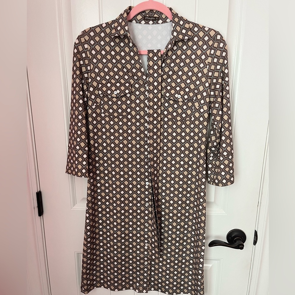 J McLaughlin Dress w belt.  Size XS.
